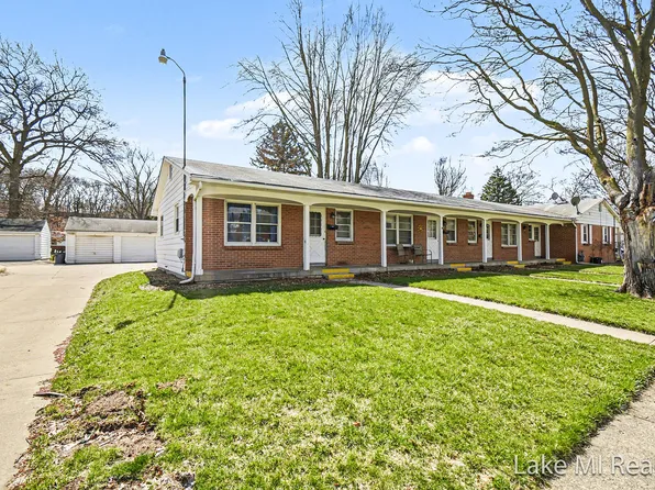906 Belfield St SW, Wyoming, MI 49509