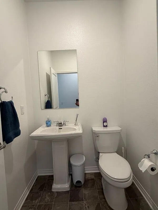 3 bed, 2.5 bath, $3,195 — Photo 4