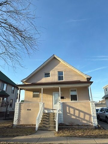 1st image of 824 Pine St #2