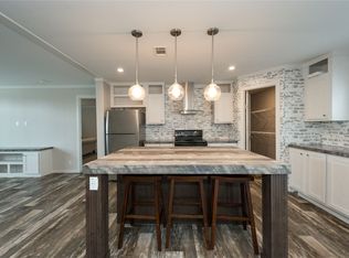 430 Big Salty Dr, Springtown, TX 76082