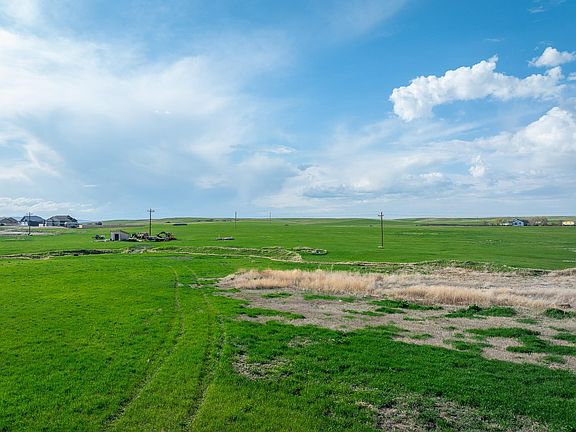 5th image of 16779 Red Cedar Rd