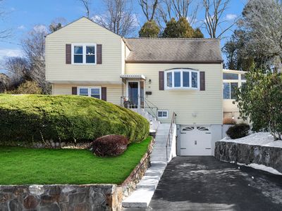 22 Pamela Lane, Valhalla, NY, 10595