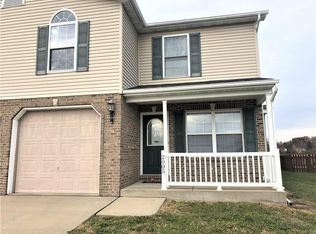 2005 Huntmaster Dr, Belleville, IL