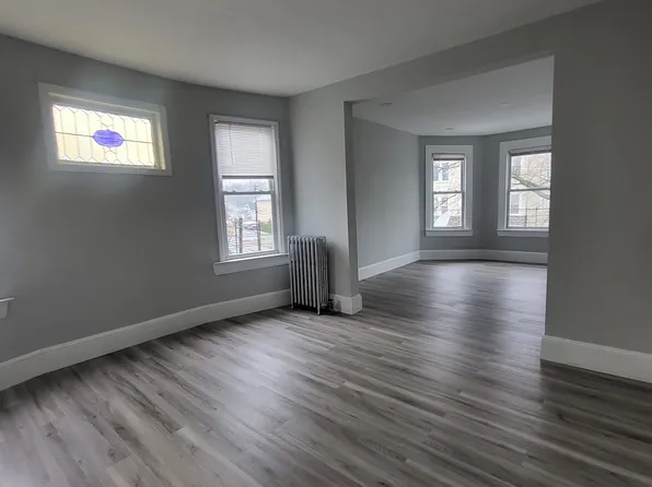 118 Myrtle St Floor 2, Bloomfield, NJ 07003