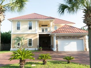216 E Lamb Dr, Santa Rosa Beach, FL 32459