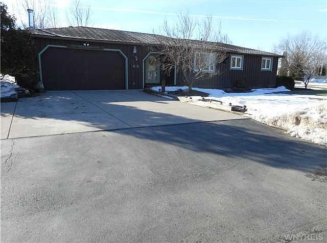 1st image of 86 Minden Dr