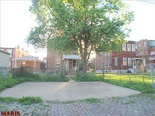 2nd image of 3716 Iowa Ave