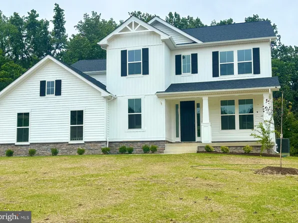 2020 Saint James Rd, Accokeek, MD 20607