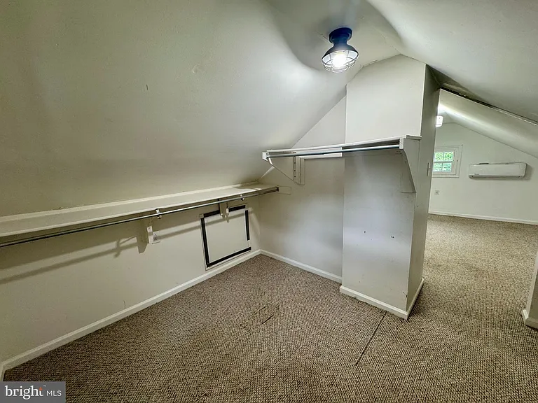 219 Longfellow Ave — Photo 21