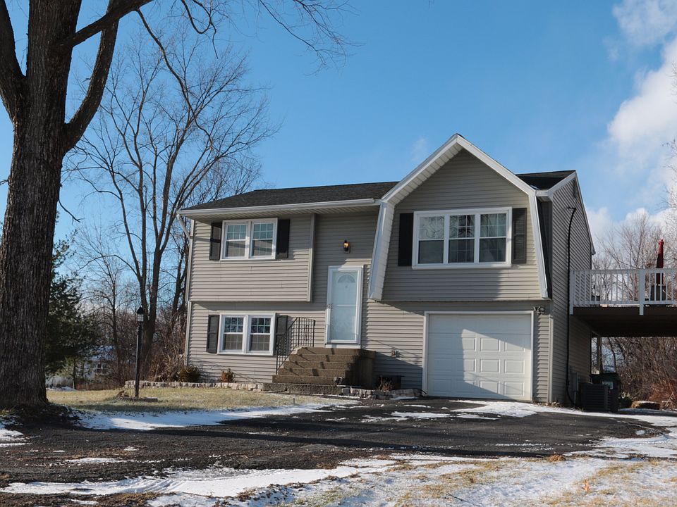 1st image of 3 Morgan Ln