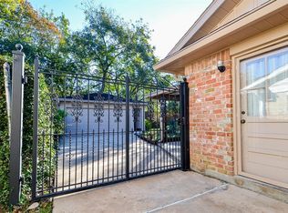 11719 Bolero Ct, Meadows Place, TX 77477