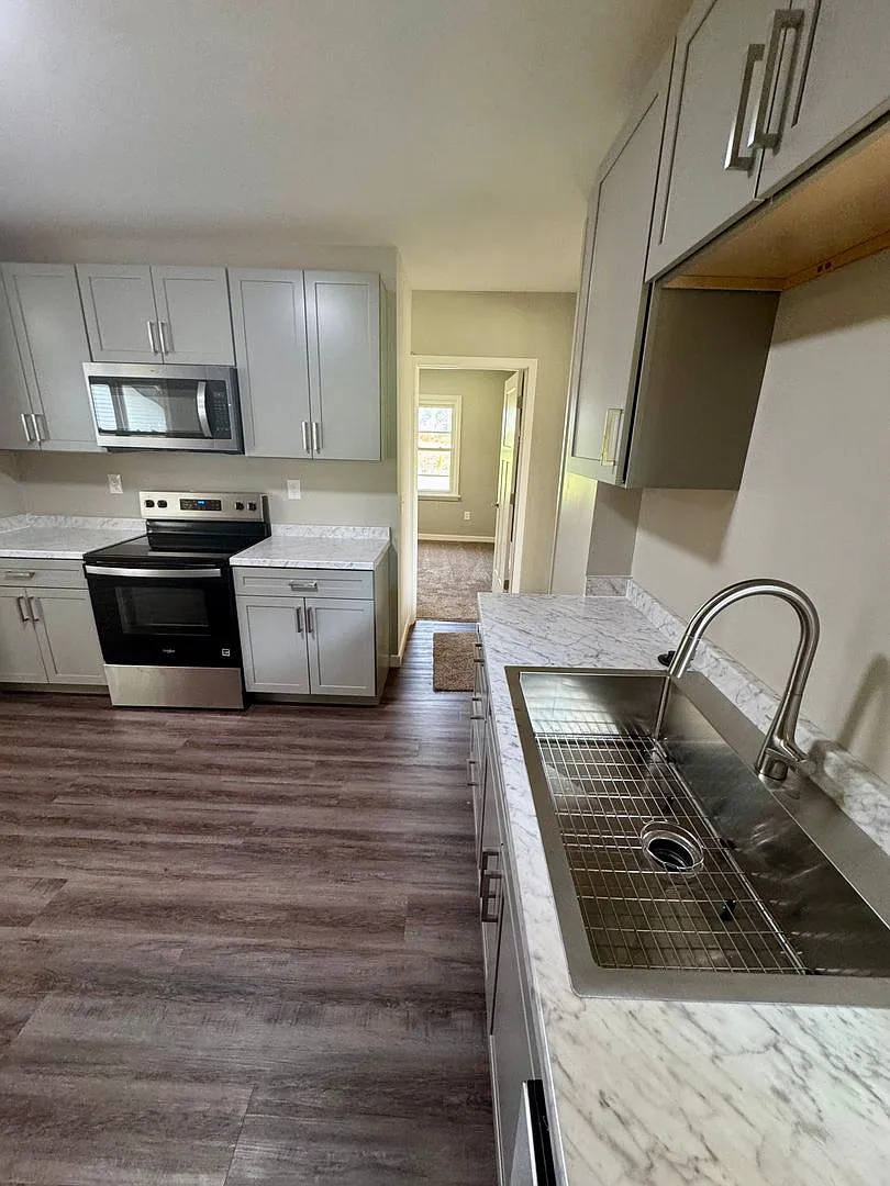 Beautifully Renovated Country Home on 2 Acres Just Outside West Lafayette! — Photo 1