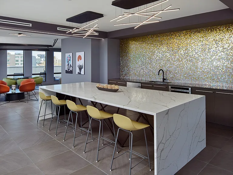 Glassworks Apartments — Photo 12