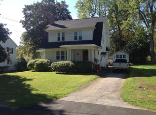354 Elm St, Bennington, VT 05201