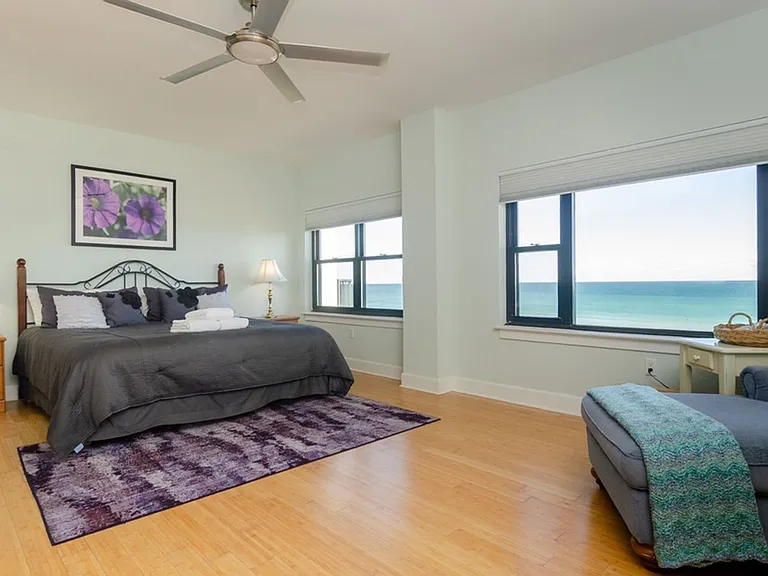 2400 N Lumina Ave #2 — Photo 17