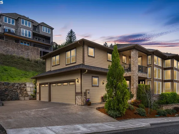 4018 NW Riggs Dr, Portland, OR 97229