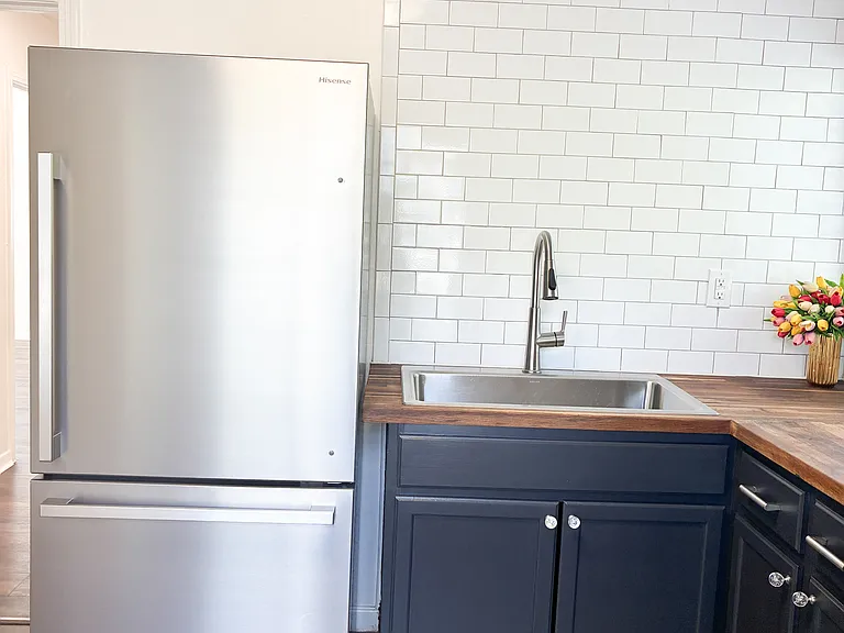 110 W Oakview Pl #2 — Photo 3