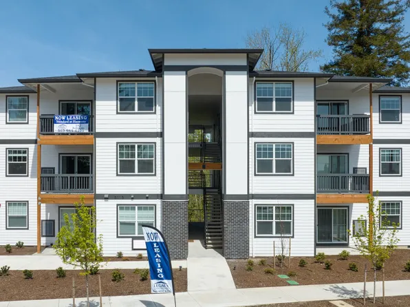 The Standard at Harmony Park, 6115 SE Harmony Rd, Portland, OR 97222