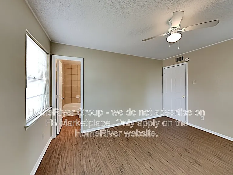 4345 Chestnut Dr — Photo 9