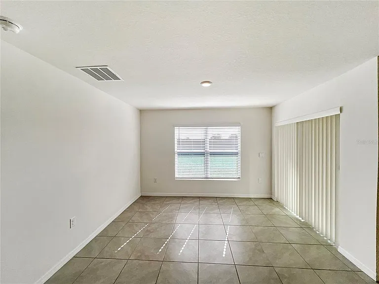 5563 SW 43rd Ct — Photo 19