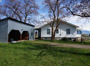 62429 Starr Ln, La Grande, OR 97850