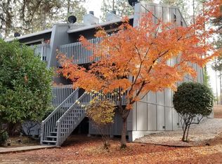 15489 Kingsburycircle, Grass Valley, CA 95949