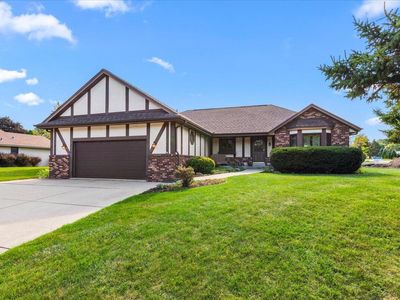 4731 West Abbott AVENUE, Greenfield, WI, 53220