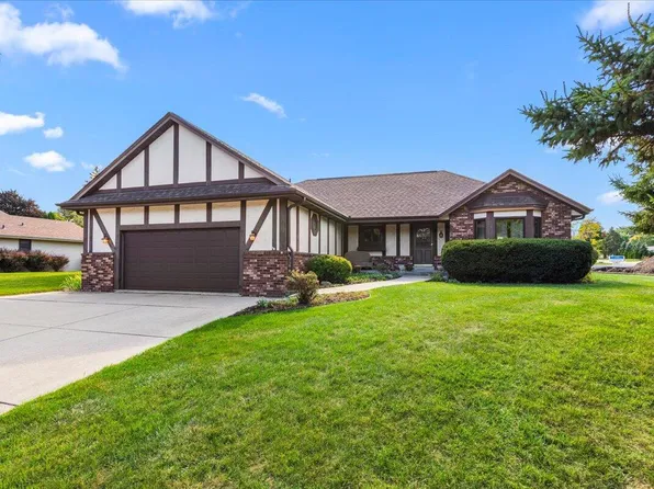 4731 West Abbott AVENUE, Greenfield, WI 53220