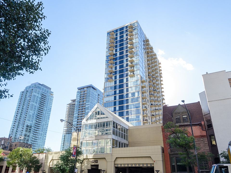 1st image of 1212 N Lasalle St APT 503