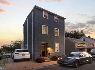 34 Grant St, Phoenixville, PA 19460
