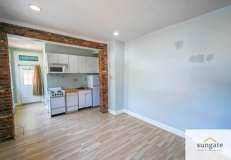 500 S Collington Ave #B — Photo 7