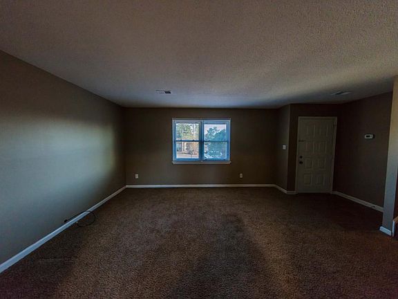 2nd image of 3753 Fairington Dr