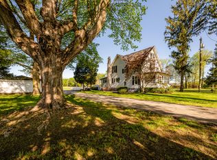 56280 Sink Rd, Dowagiac, MI 49047