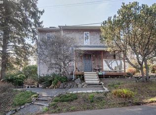 1820 NE 19th St, Lincoln City, OR