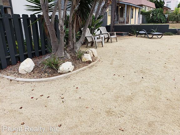 4th image of 4852 Santa Cruz Ave APT 1