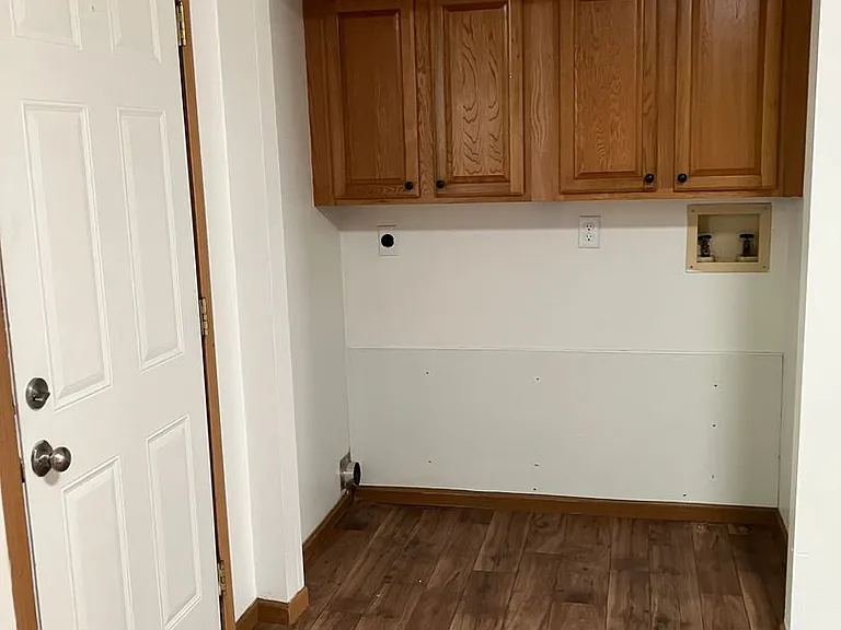 1205 Bunker Hill Ct #D — Photo 6
