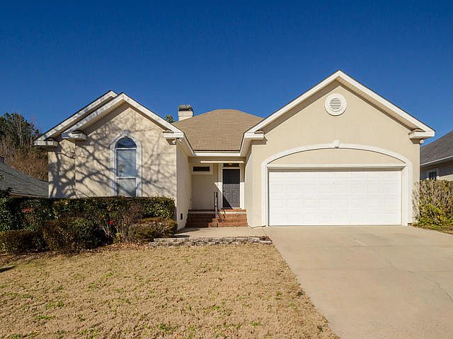 1st image of 2939 Hillcreek Dr