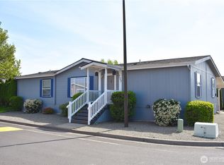 703 Pintail Ln, Longview, WA 98632
