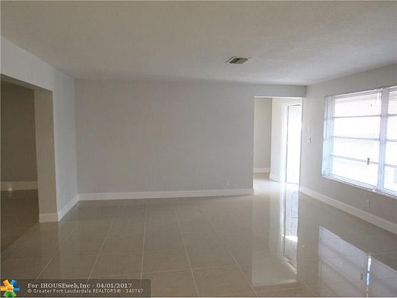 4th image of 6563 NW 1st Ct