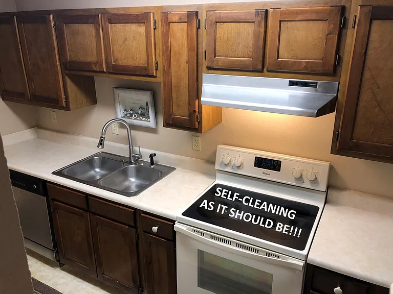 3515 Sable Palm Ln #G — Photo 9