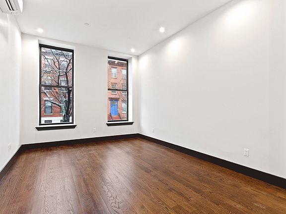 4th image of 42 W 126th St #L