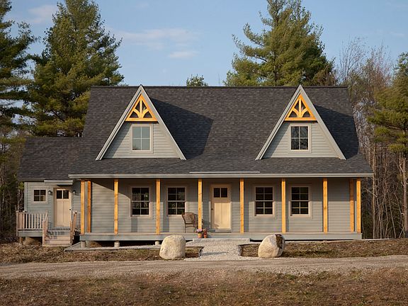 3rd image of 8 Oliver Acres Dr
