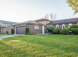 944 Princeton Ave, Matteson, IL 60443