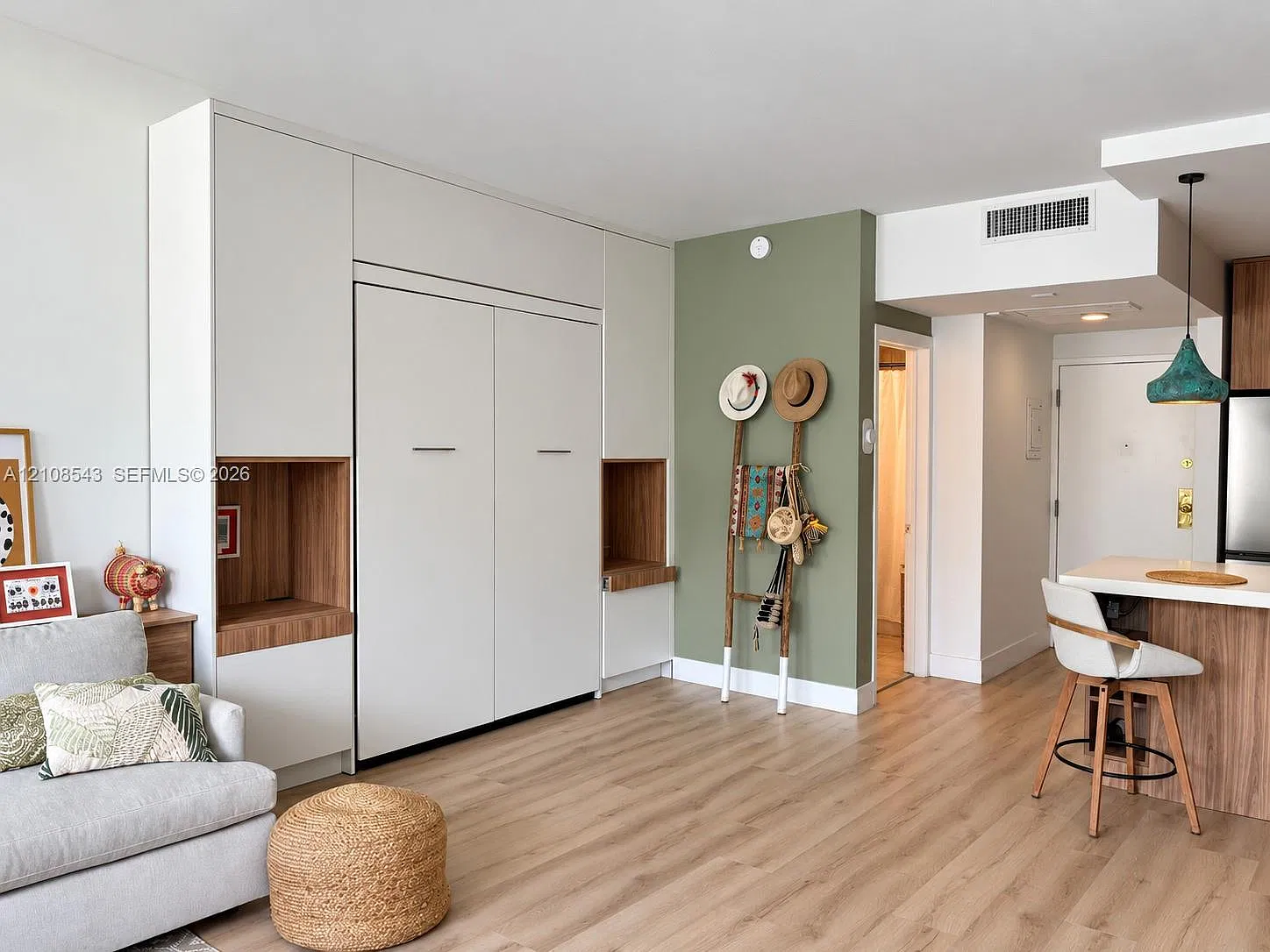 David William Hotel Condo — Photo 3