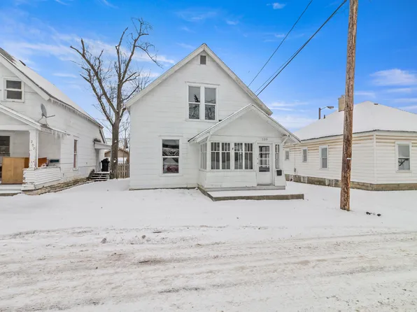 209 S Whites Ave, Marion, IN 46952
