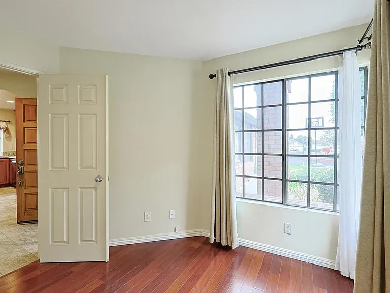 3871 King St — Photo 29