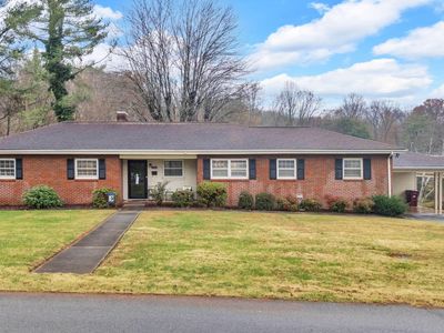 700 Edgewood Dr, Johnson City, TN, 37601