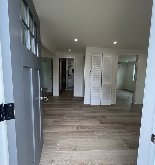 6503 Geyser Ave — Photo 4