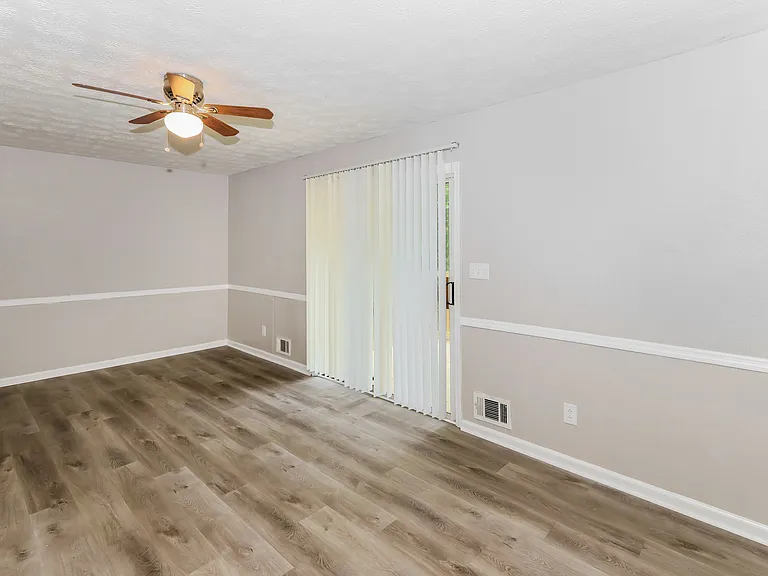 5645 Morning Creek Cir — Photo 6