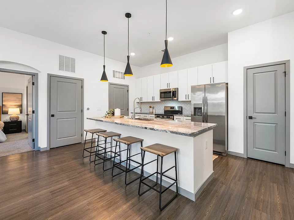 Kitchen | Ebbtide Villas & Flats